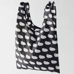 NWT BAGGU FLUFFY CAT White Cat Standard Reusable Bag - Discontinued Patt…